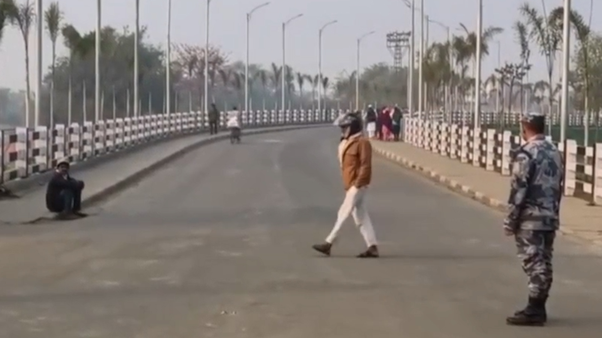 पर्सामा निर्वाचन र होलीका लागि ‘हाइ–अलर्ट’: ७२ घण्टा सीमा नाका ठप्प